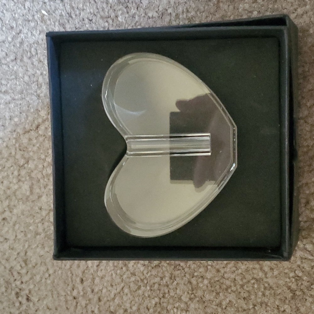 Frontgate hand blown heart hole for candle boxed gorgeous crystal 🔮 new